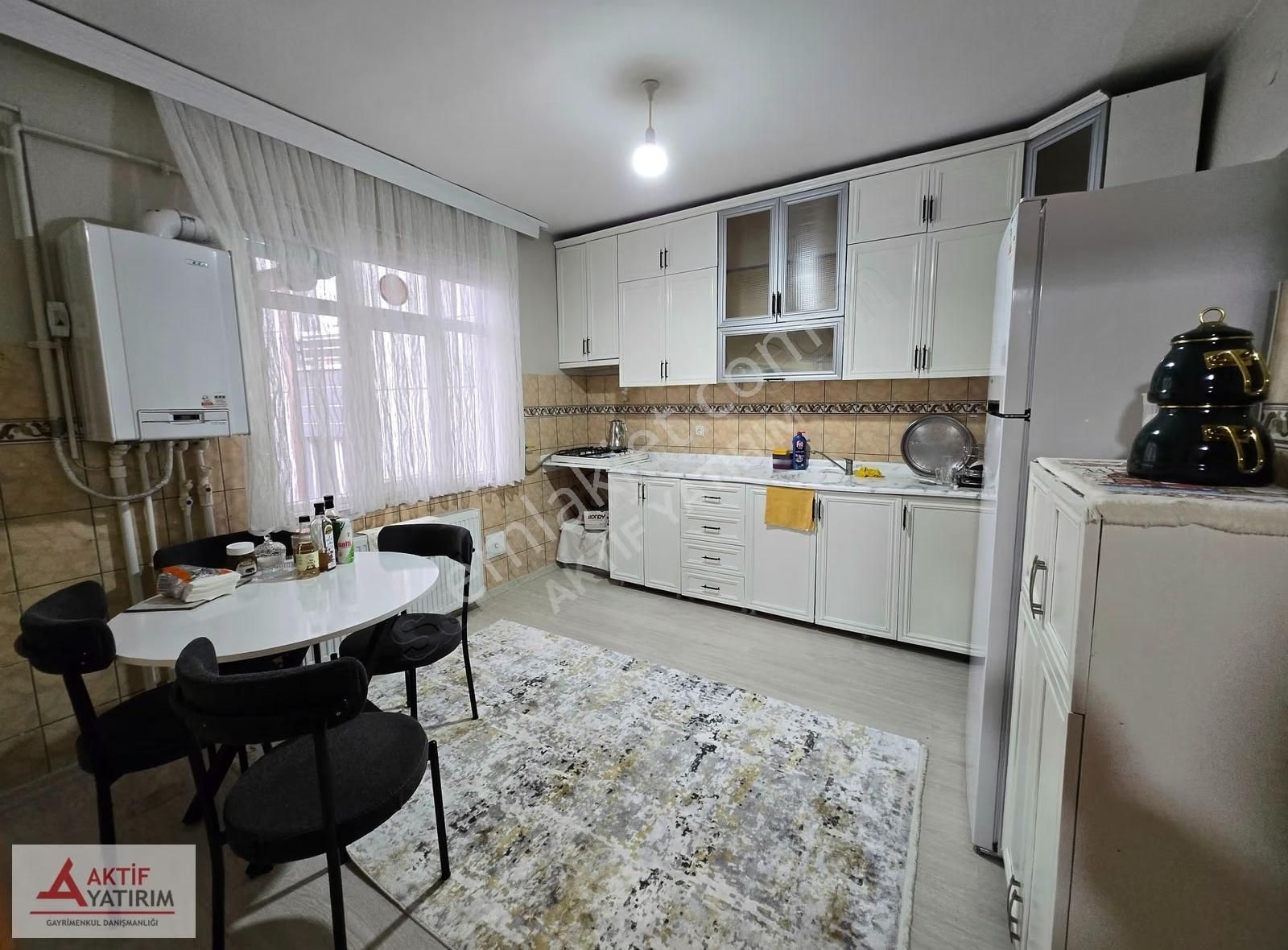 Kandıra Çarşı Merkezde 2+1 Bakımlı Uygun Daire