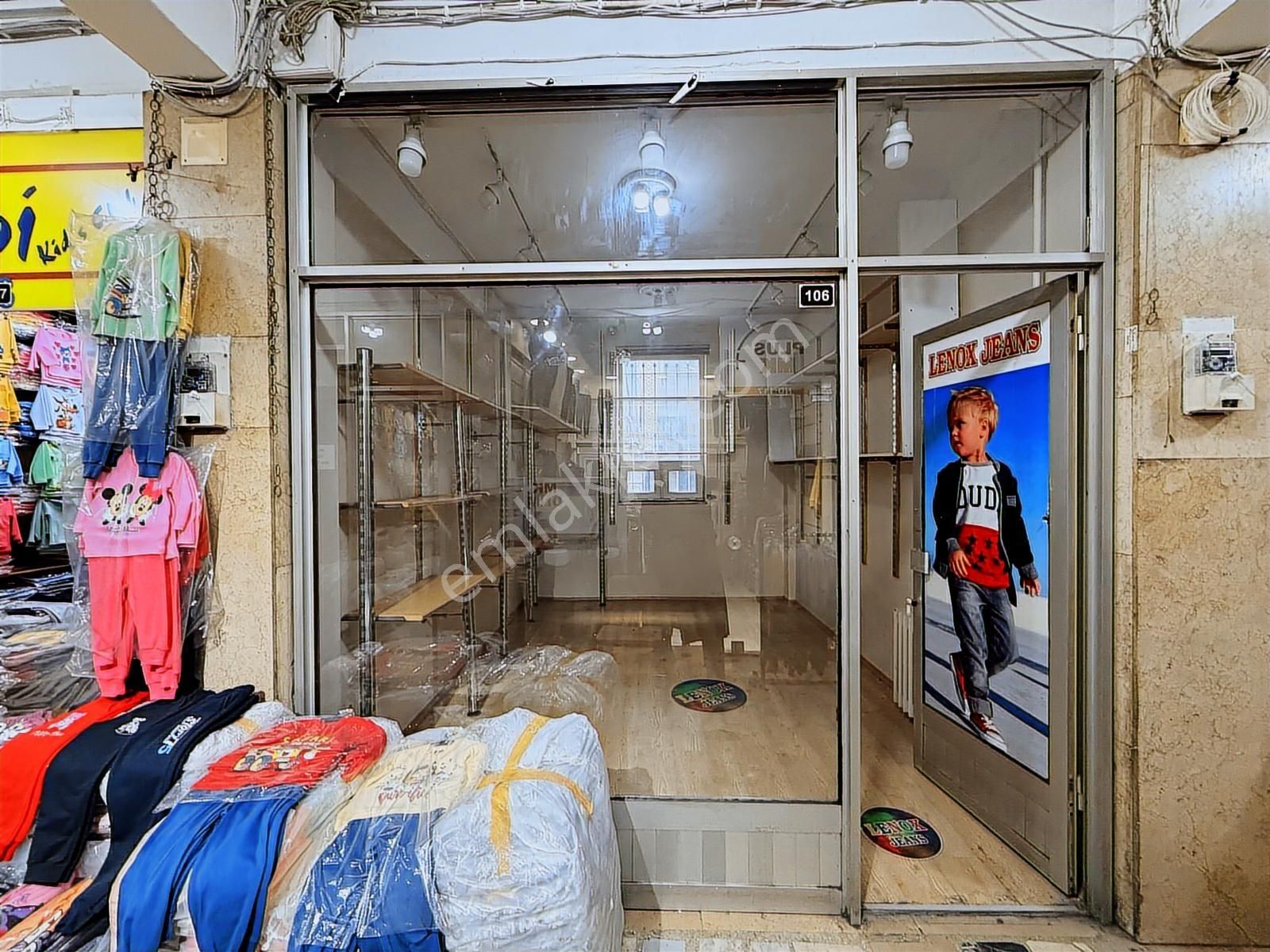 Kapalıçarşı Çarşılı Han'da | Emsali Az | Satılık Dükkan - Görsel 2