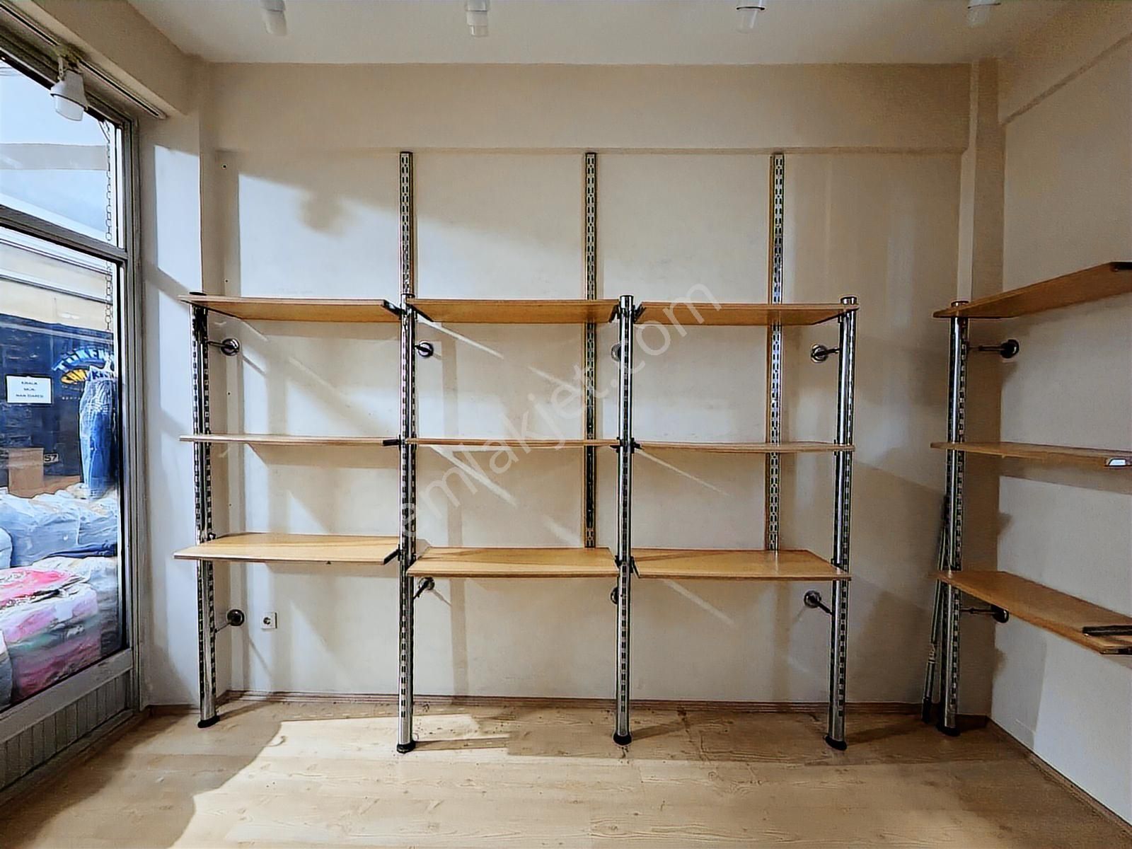 Kapalıçarşı Çarşılı Han'da | Emsali Az | Satılık Dükkan - Görsel 10