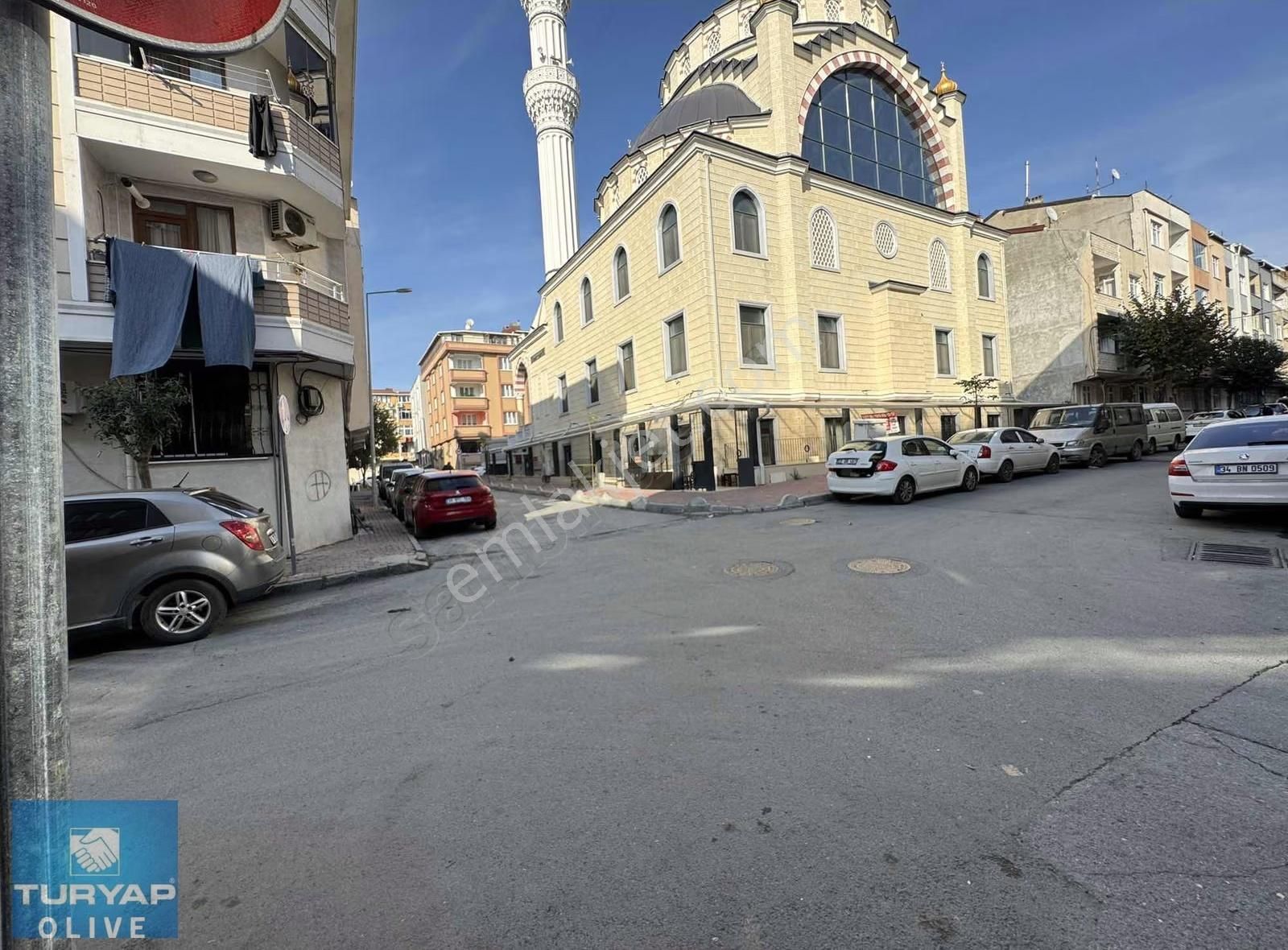 Bayrampaşa Cevatpaşa Mah 3+1 Masrafsız Kiralık Daire - Görsel 2