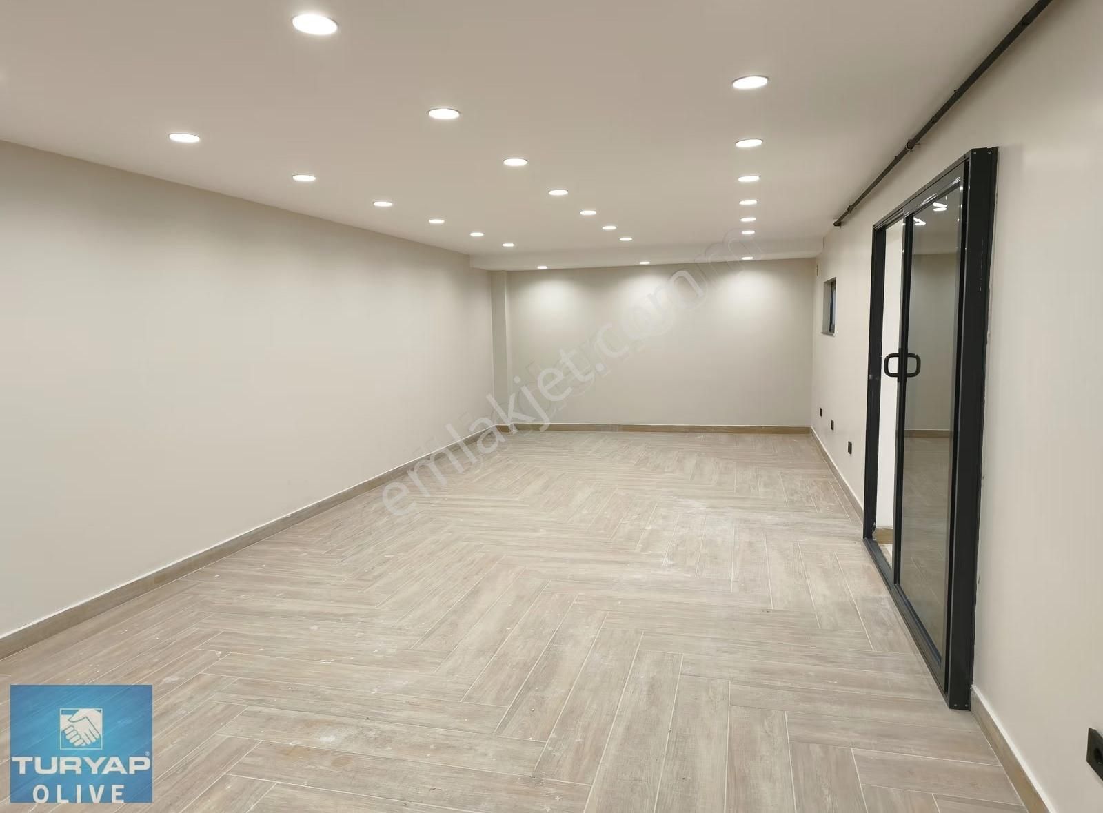 Sultangazi Cadde Üzeri Satılık Lüks Mağaza Ofis İşyeri - Görsel 23