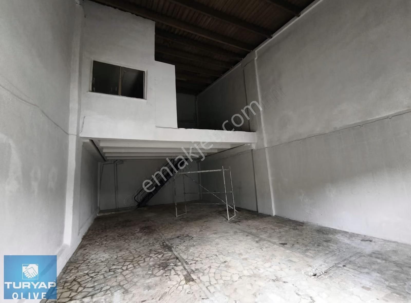 Sultangazi Küçüksanayi Sitesi Kiralık 100+50 M2 İmalathane Depo - Görsel 4