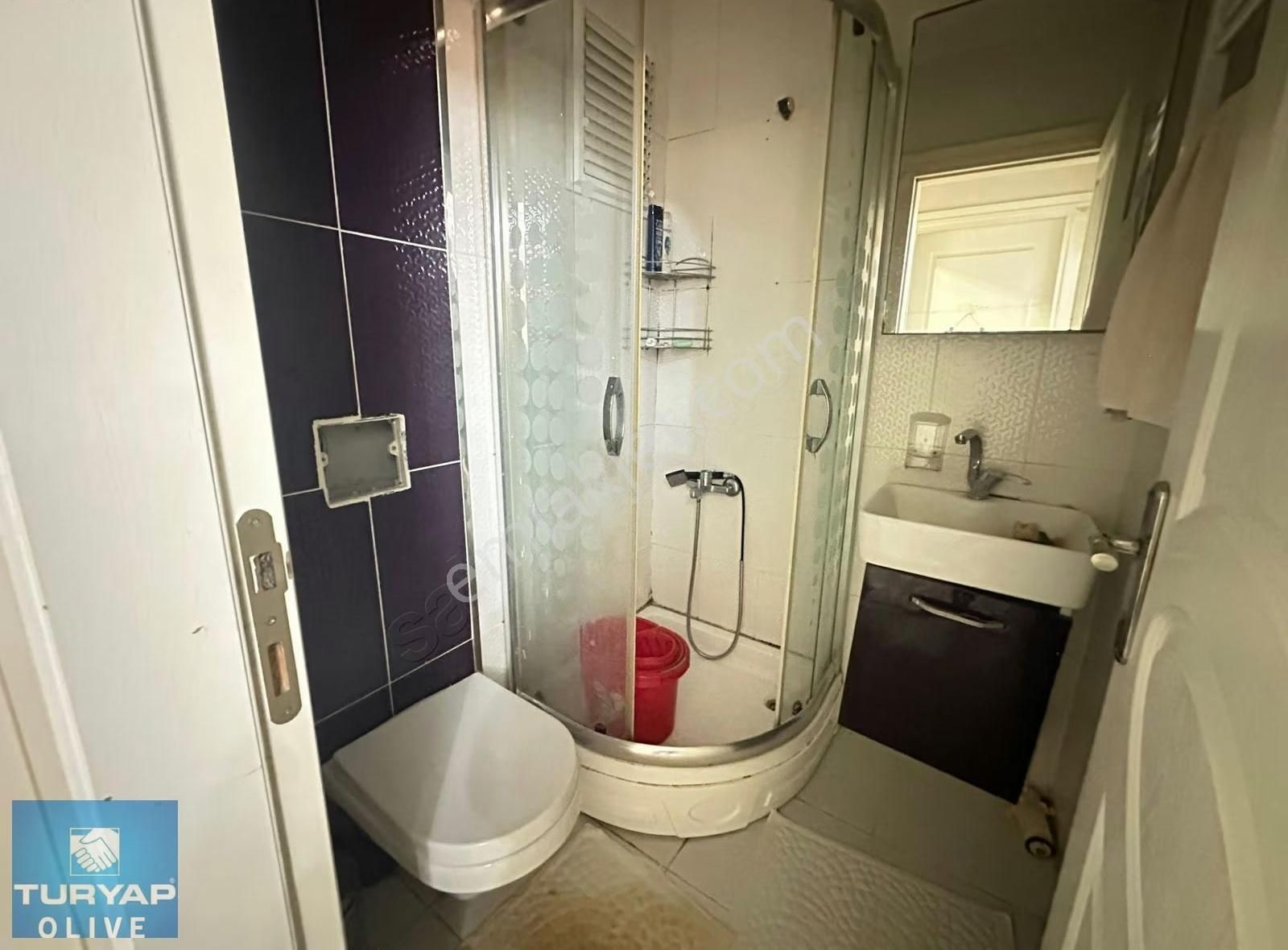 Rami Düğmeciler Mahallesinde Arakat Masrafsız Daire - Görsel 28