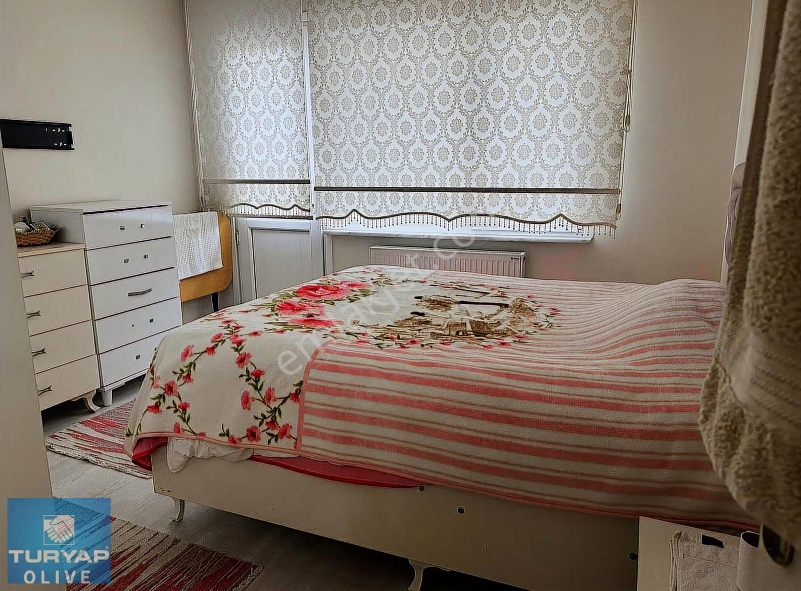 Rami Düğmeciler Mahallesinde Arakat Masrafsız Daire - Görsel 9