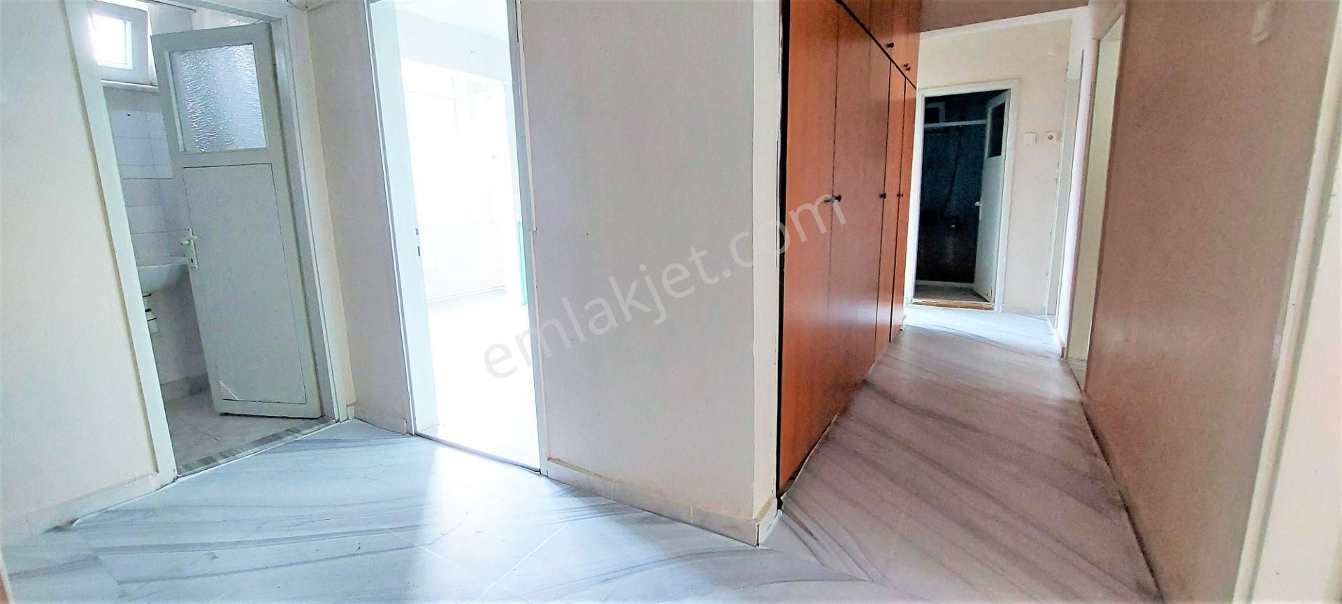 El/ya'dan Bahçelievler Mah. Mehmetcik Cad~ Arakat~asansörlü 3+1 - Görsel 19