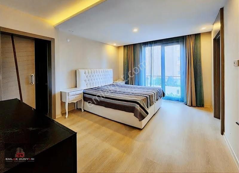 Lara Çağlayan Site İçerisinde 3+1 Güvenlikli Havuzlu K.otoparklı - Görsel 13