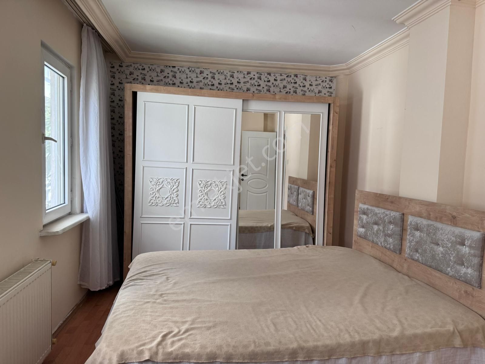 Remax Area Merkezi Konumda Kiralık Eşyalı Arakat 2+1 Daire - Görsel 11