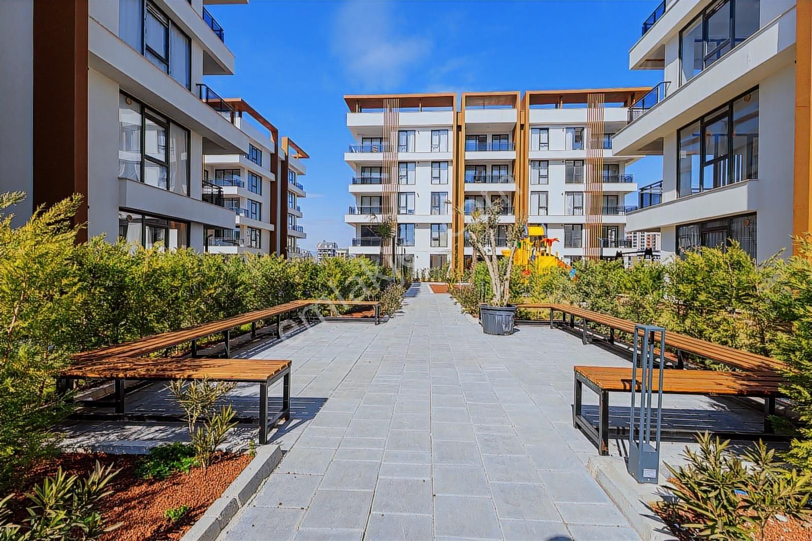 Geniş 1+1 / Yüksek Kredi İmkanı / Havuzlu Sitede - Görsel 10
