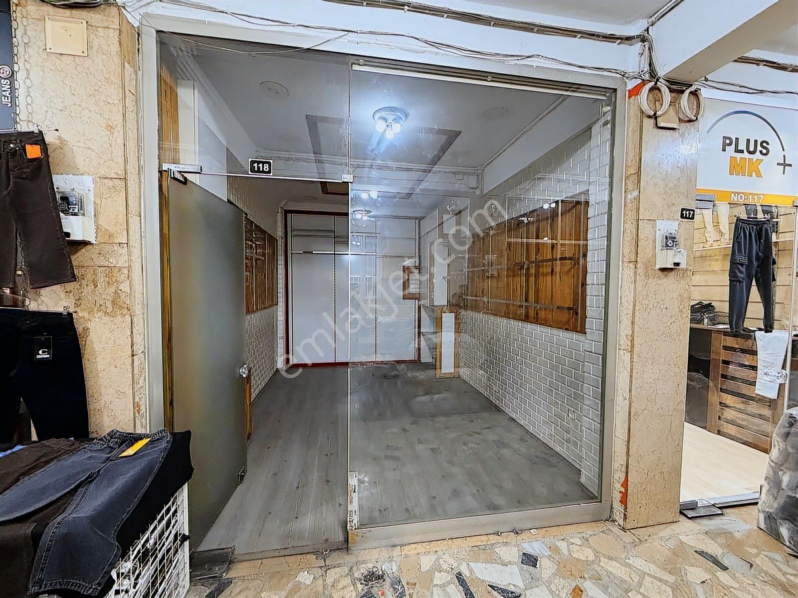 Kapalıçarşı Çarşılı Han'da | Emsali Az | Satılık Dükkan - Görsel 2