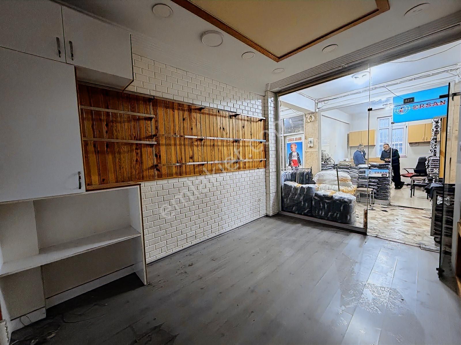 Kapalıçarşı Çarşılı Han'da | Emsali Az | Satılık Dükkan - Görsel 7