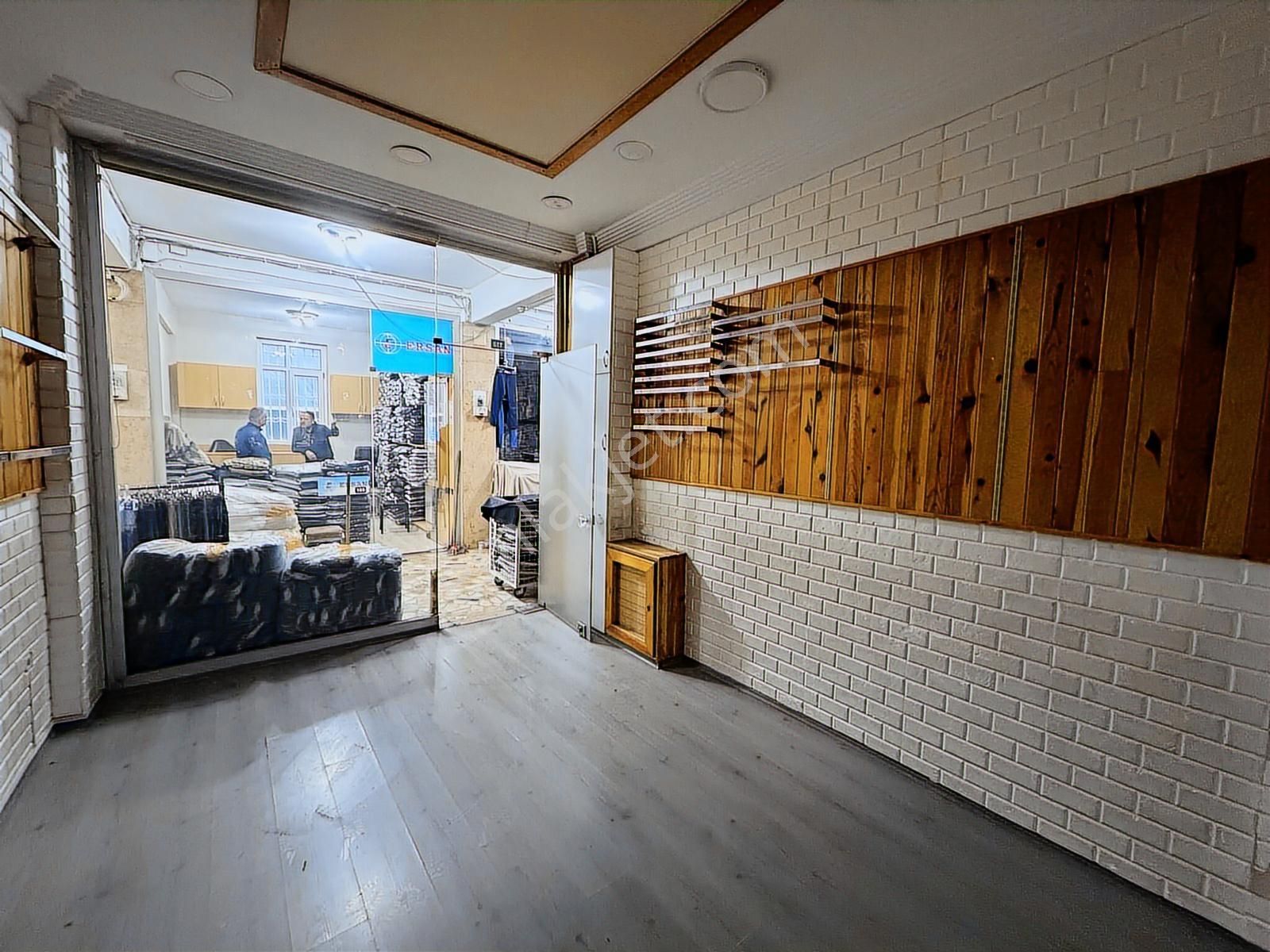 Kapalıçarşı Çarşılı Han'da | Emsali Az | Satılık Dükkan - Görsel 8