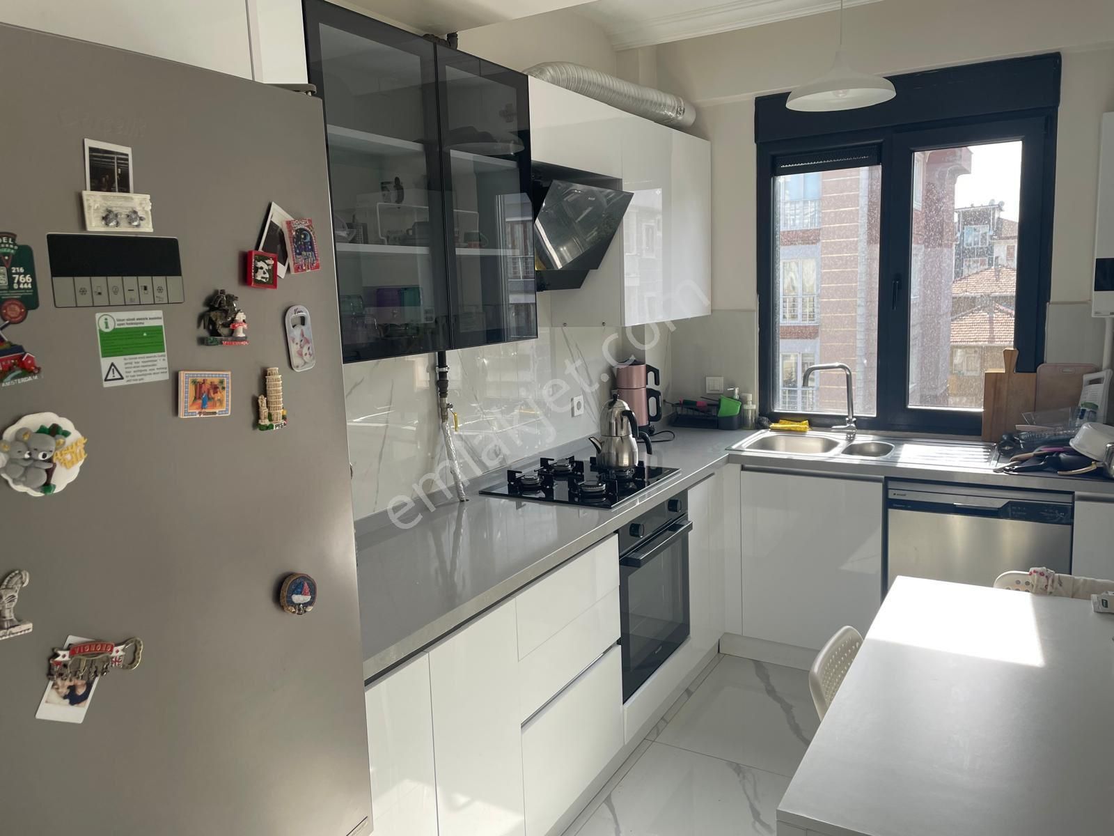 Kartal Karlıktepe Yeni Bina 3. Kat Kiralık 2+1 - Görsel 6