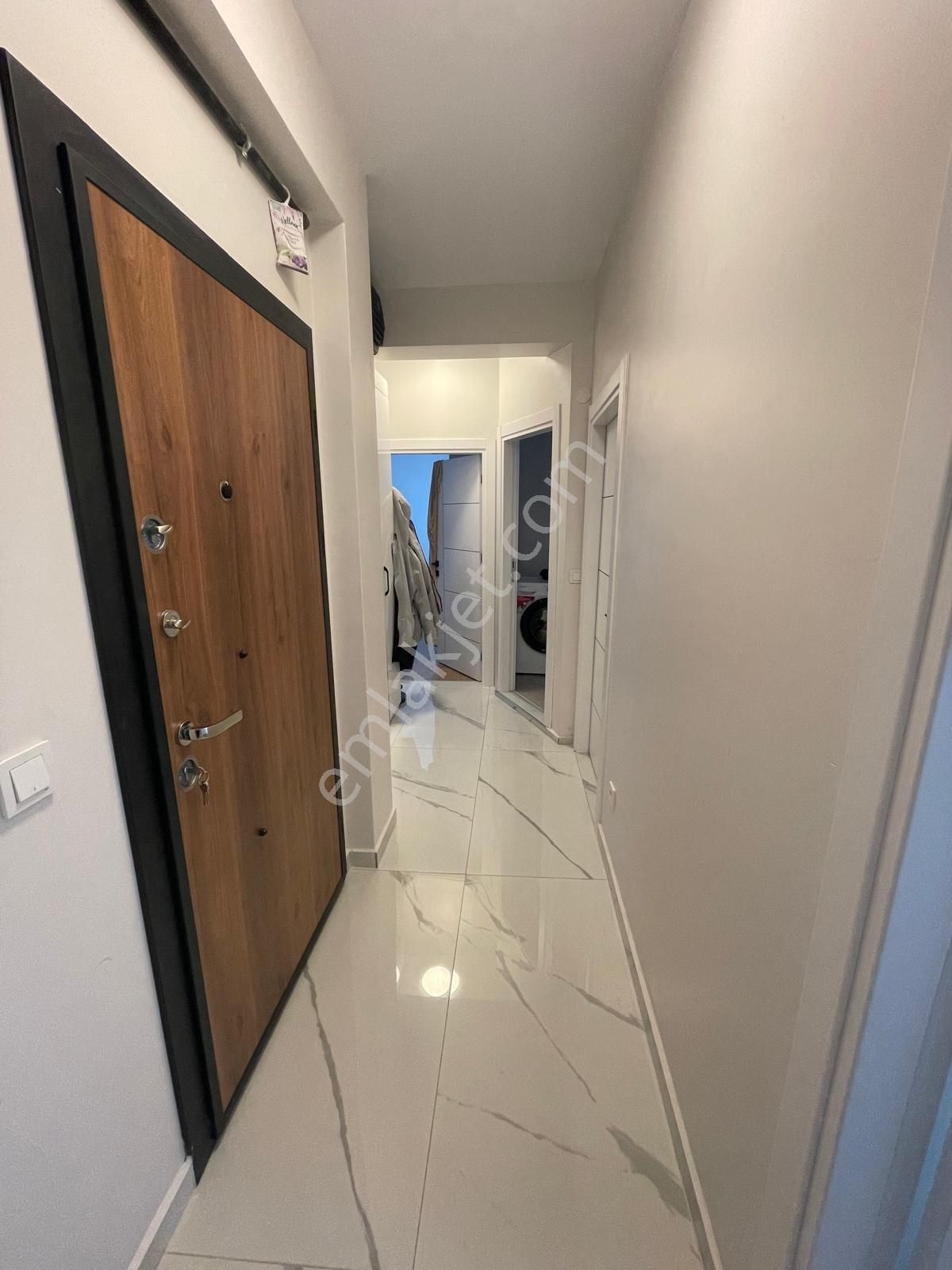 Kartal Karlıktepe Yeni Bina 3. Kat Kiralık 2+1 - Görsel 9