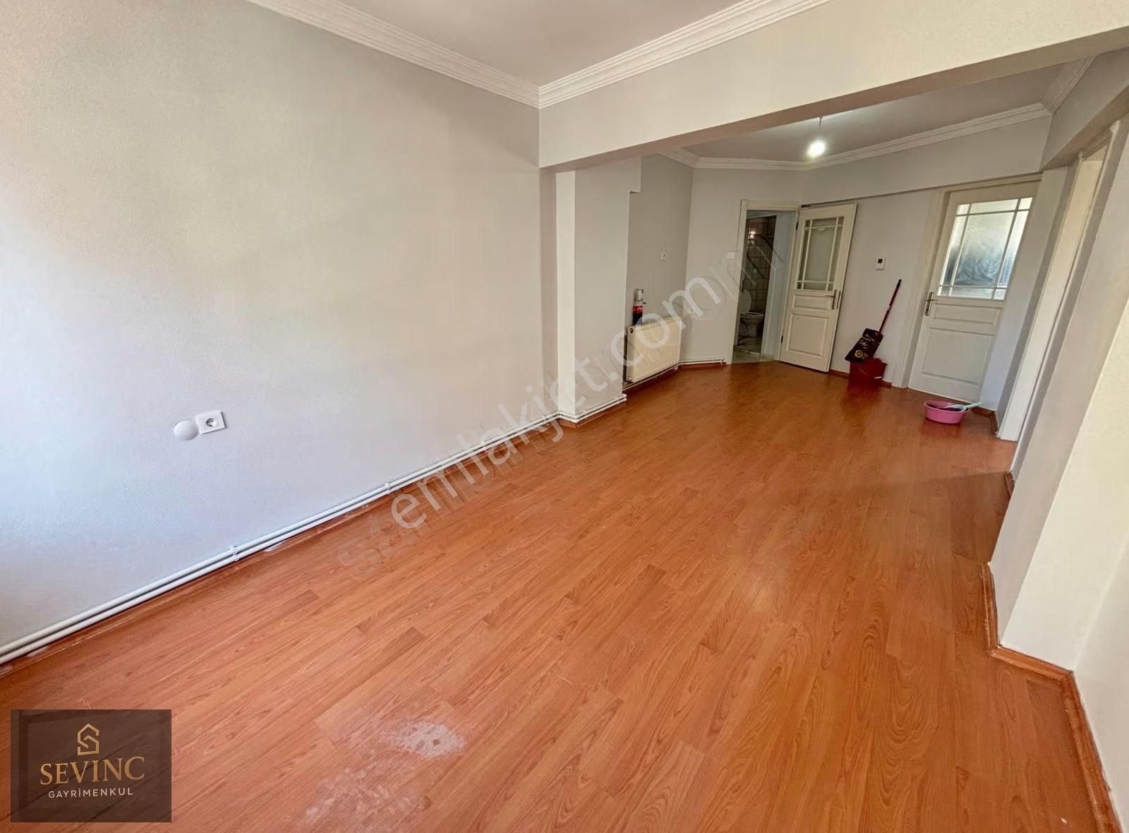 Sevinç'ten İnönü Cd.üzerinde Ara Kat Asansörlü - Görsel 16