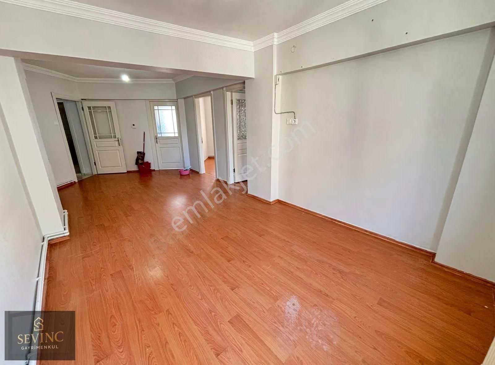 Sevinç'ten İnönü Cd.üzerinde Ara Kat Asansörlü - Görsel 6