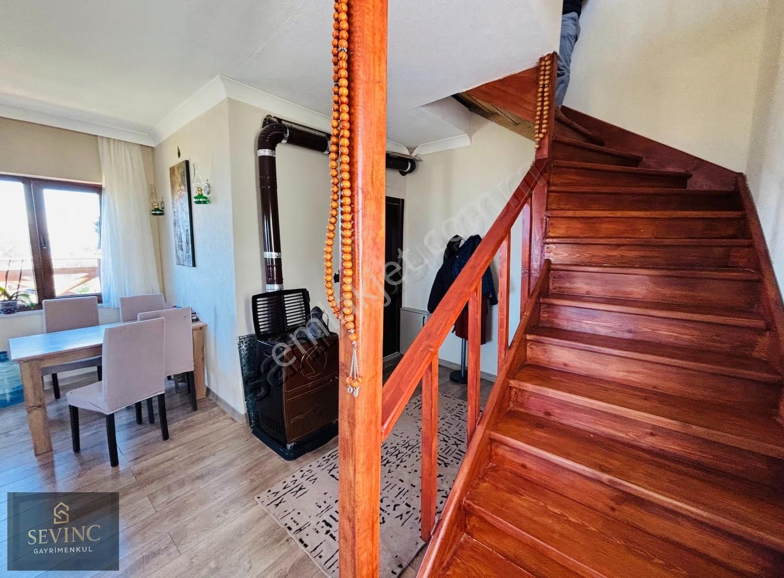 Sevinç'ten Çalışkanlarda Odaları Denize Açılan Garajlı Villa - Görsel 20