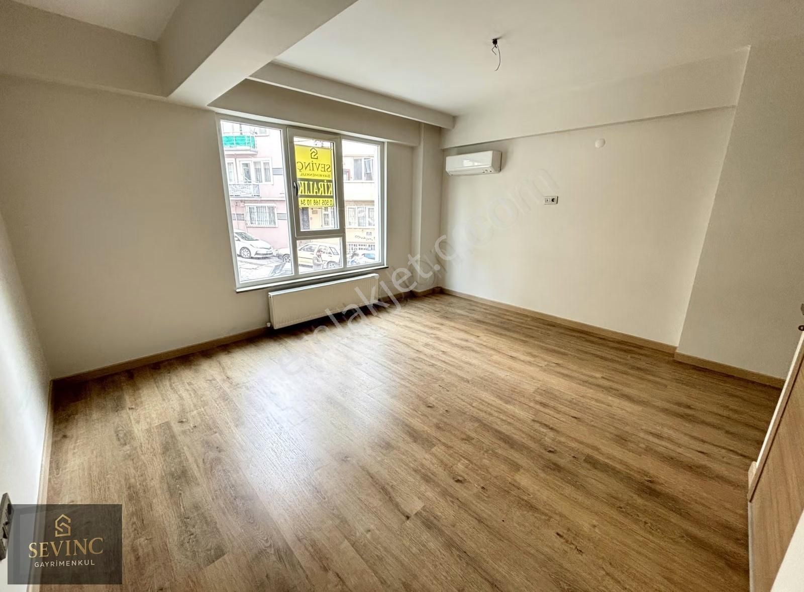 Sevinç'ten Şehrin Tam Merkezinde 4 Yaşında Ara Kat Kiralık Daire - Görsel 12