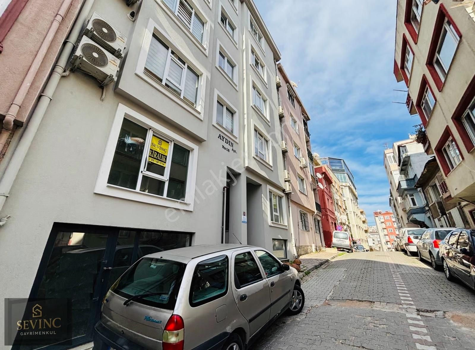 Sevinç'ten Şehrin Tam Merkezinde 4 Yaşında Ara Kat Kiralık Daire - Görsel 16