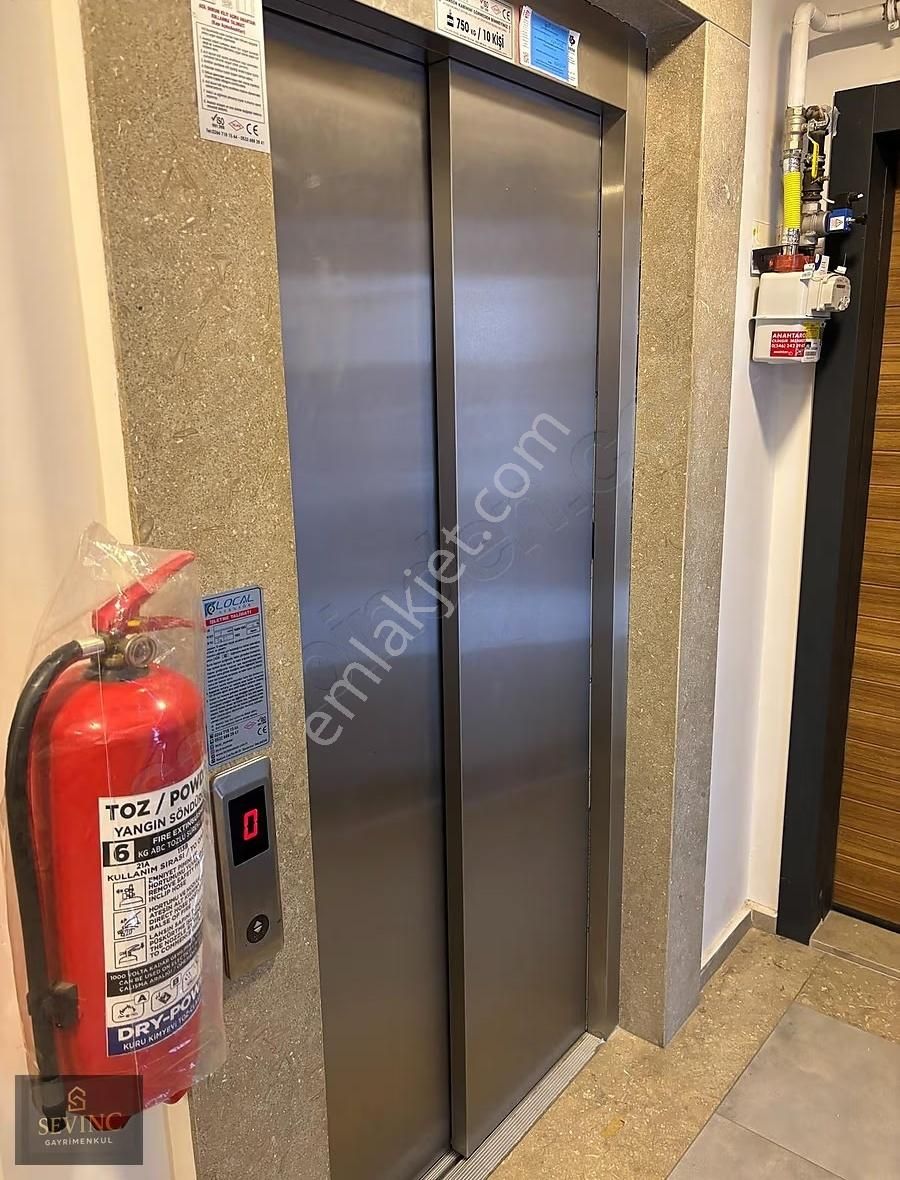 Sevinç'ten Şehrin Tam Merkezinde 4 Yaşında Ara Kat Kiralık Daire - Görsel 23