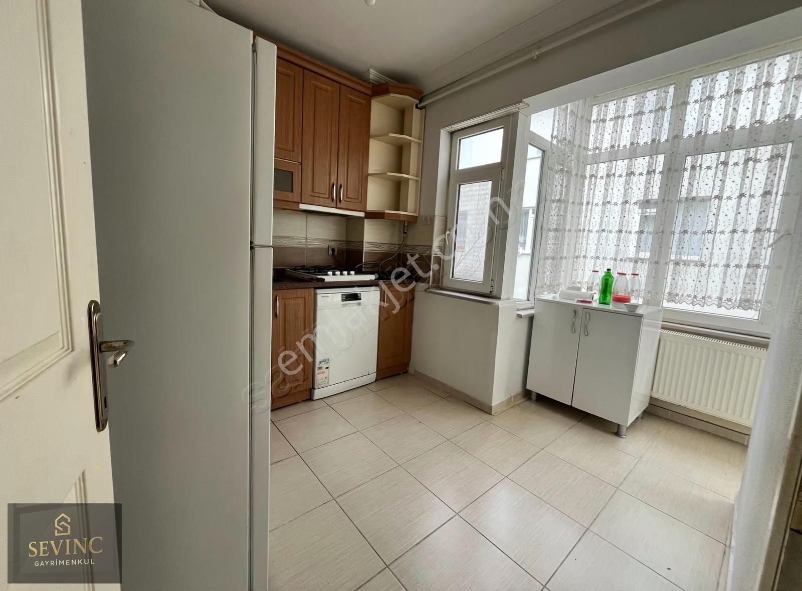 Sevinç'ten İhsaniye Mh'de Pastaneler Civarı Eşyalı 2+1 Kiralık - Görsel 21