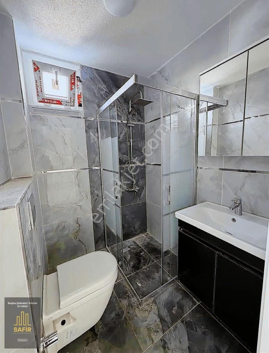 Bahçeli Nizamda Kapalı Otoparklı 135 M2 3+1 Satılık Daire - Görsel 17