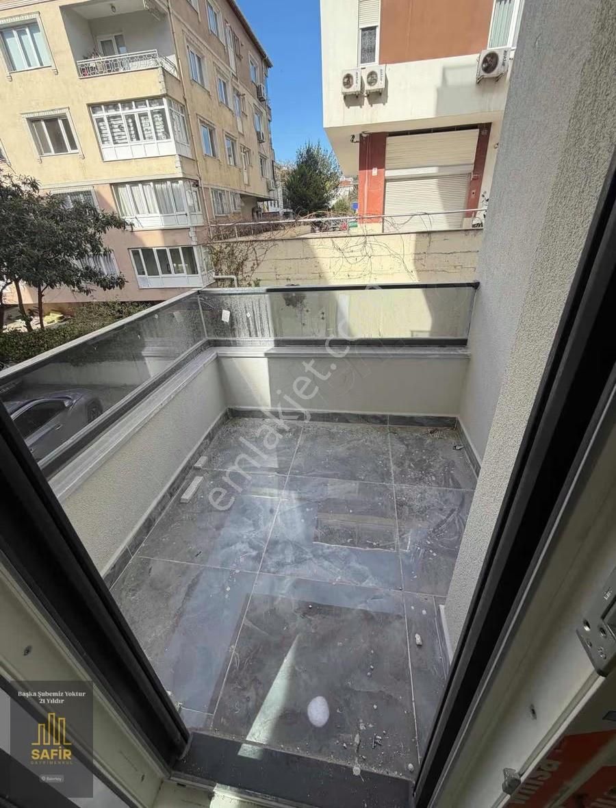 Bahçeli Nizamda Kapalı Otoparklı 135 M2 3+1 Satılık Daire - Görsel 3