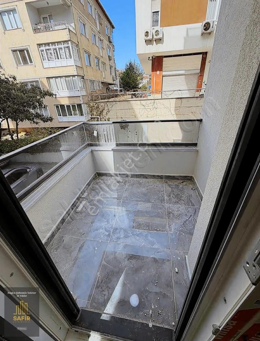 Bahçeli Nizamda Kapalı Otoparklı 135 M2 3+1 Satılık Daire - Görsel 35
