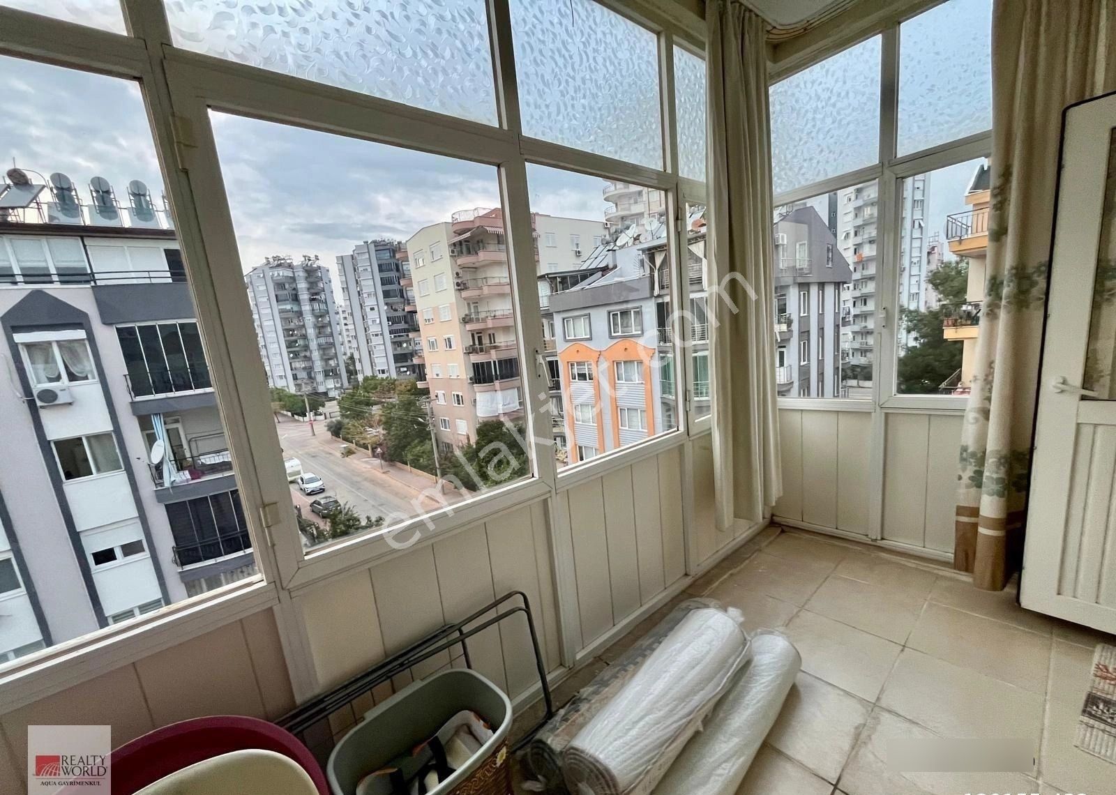 Denize Yürüme 10 Dk ! Konyaaltı Öğretmenevleri'nde Harika Konum - Görsel 9