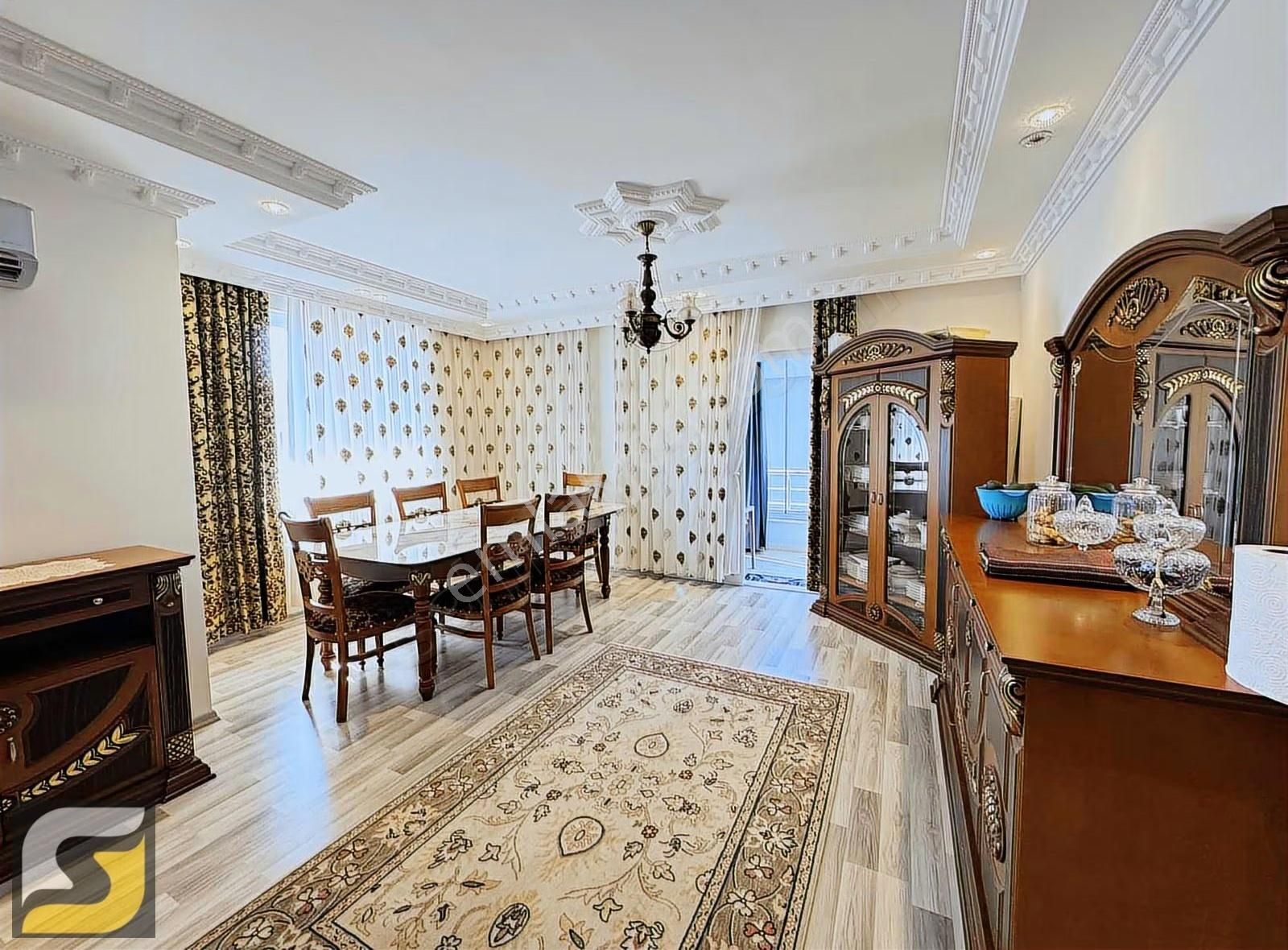 Mahmutlarda Satılık 4+2 Satılık Ayrı Mutfak Full Eşyalı Daire - Görsel 2