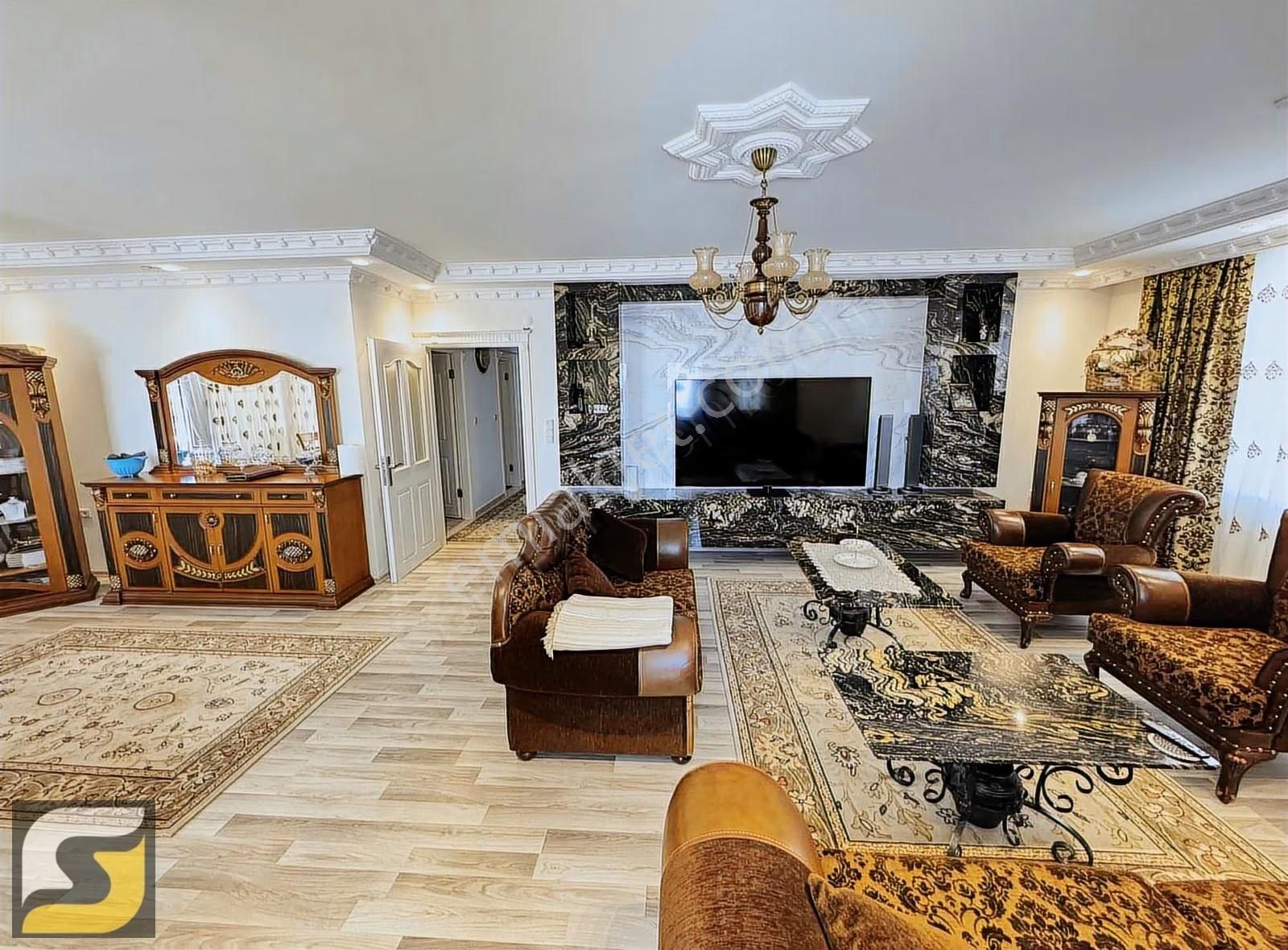 Mahmutlarda Satılık 4+2 Satılık Ayrı Mutfak Full Eşyalı Daire - Görsel 22
