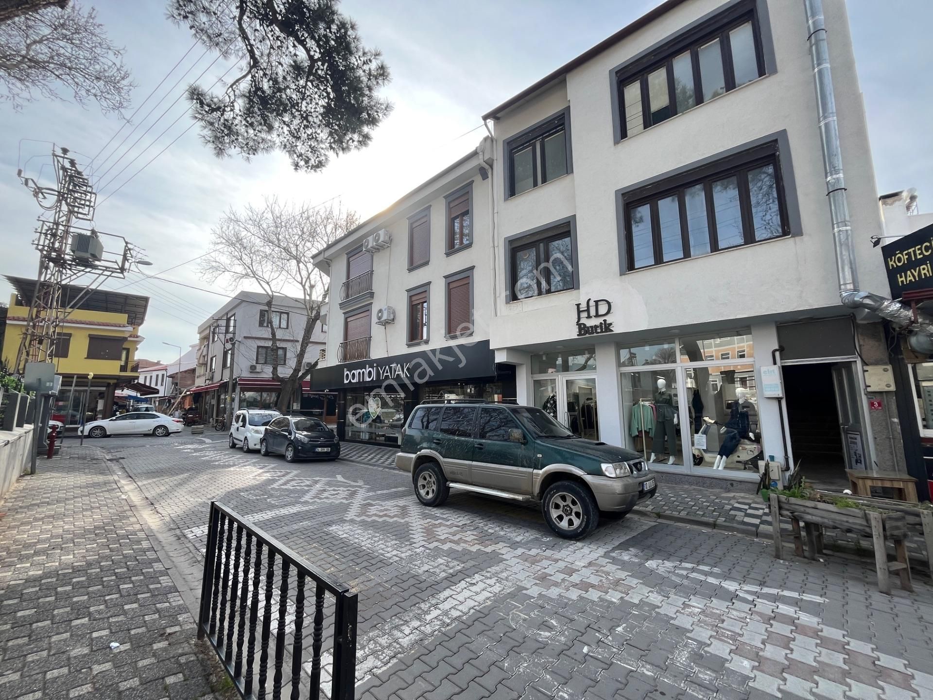 Camiikebirde Prim Yapan Bölgede Teraslı Satılık Dubleks ! - Görsel 22