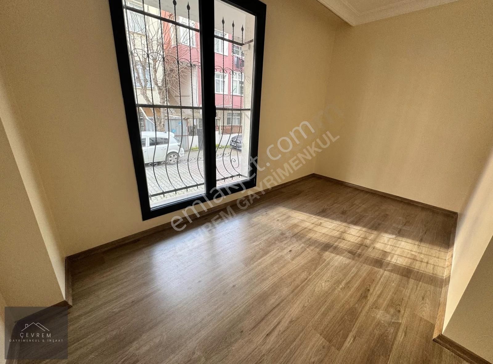 *çevrem* Yeşilova'da Yeni Bina'da Metrobüse Çok Yakın 2+1 Daire - Görsel 14