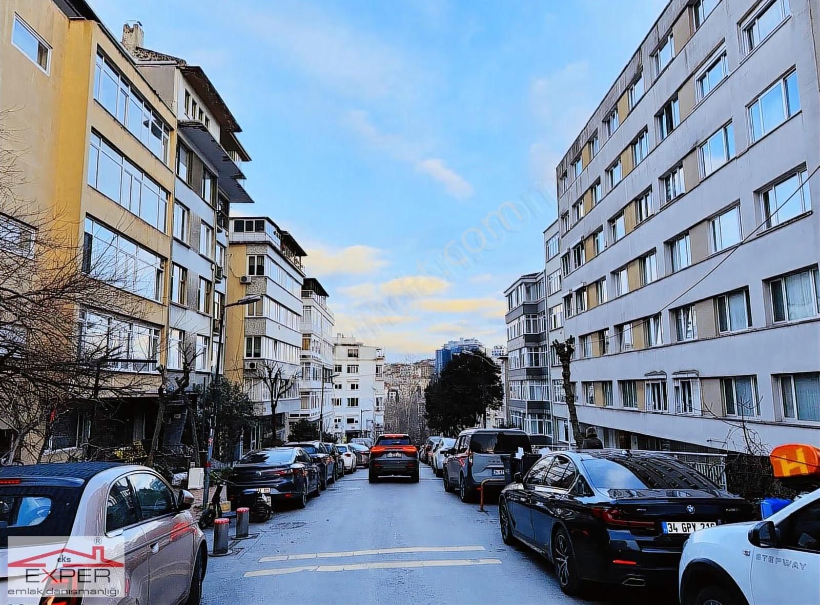 Ihlamuryolu'nda Kapalı Otoparklı, Yenice Binada 75m2, Lüks 2+1 - Görsel 10