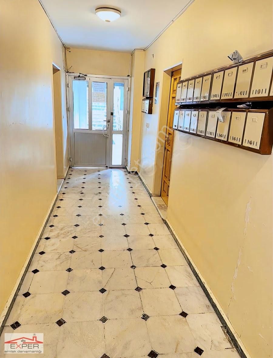 Ortaklar Caddesi Yakını, 90m2+20m2 Müstakil Bahçeli Kombili 2+1 - Görsel 5