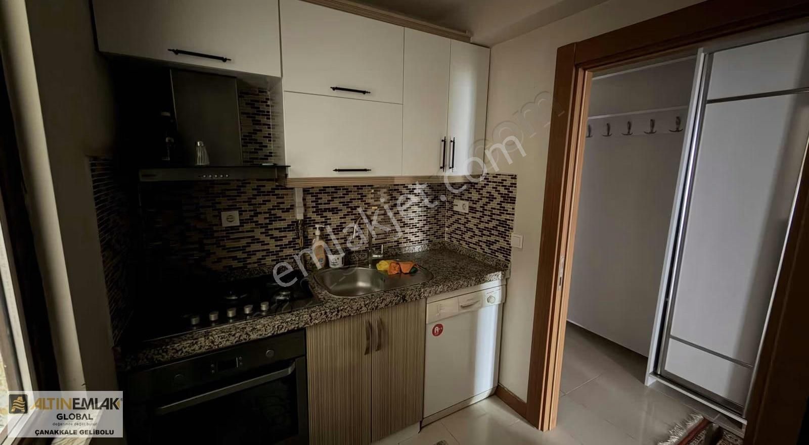 Altın Emlaktan Site İçerisinde Yeni Eşyalı Kıralık 1+1 Daire - Görsel 2