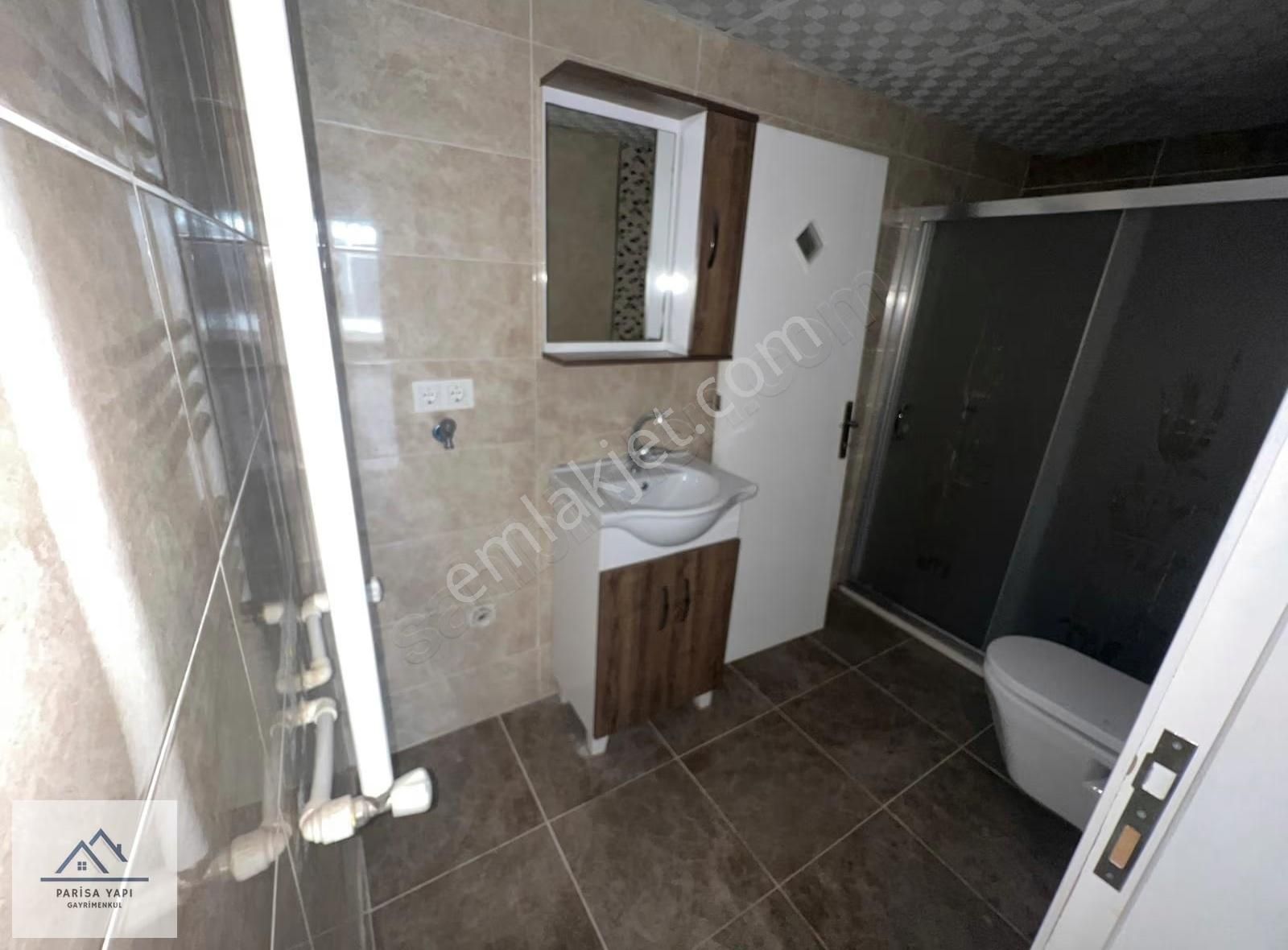 Parisadan Kozağaç Meydan Çiftçi Petrol Yakını Kiralık 3+1 Daire - Görsel 20