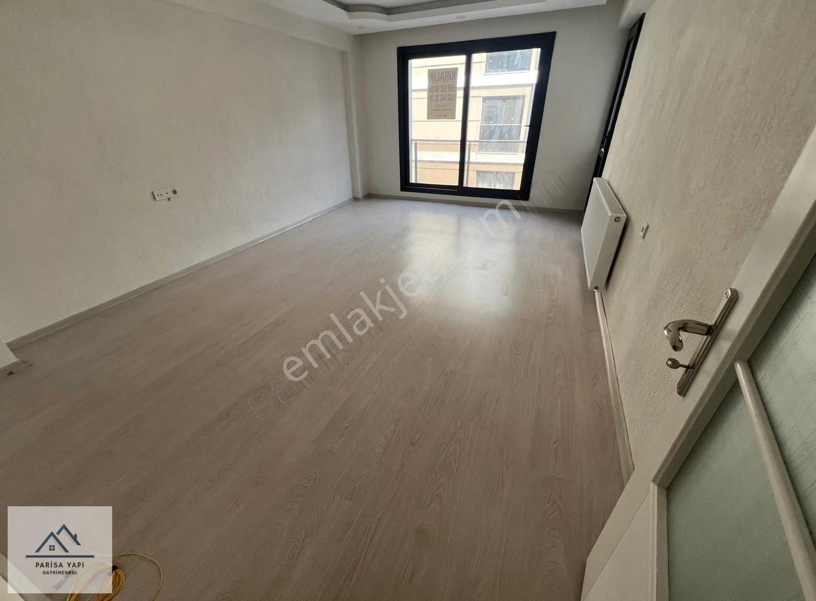 Parisadan Kozağaç Meydan Çiftçi Petrol Yakını Kiralık 3+1 Daire - Görsel 19