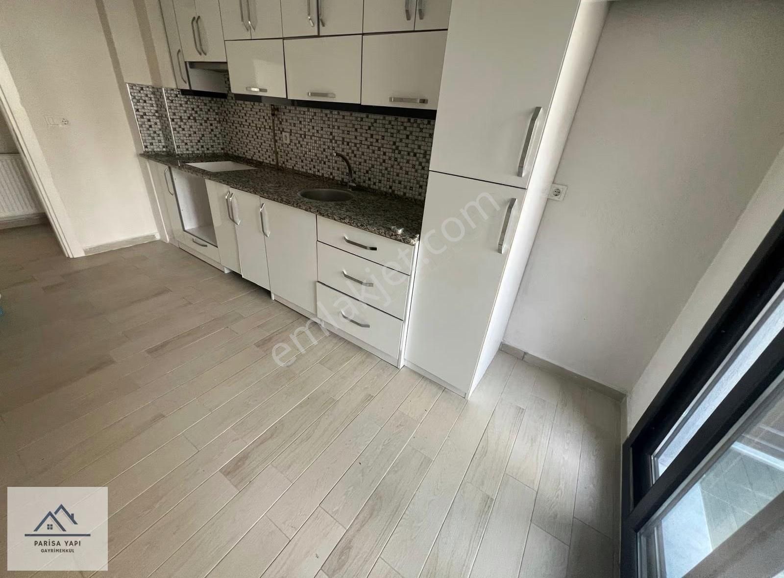 Parisadan Kozağaç Meydan Çiftçi Petrol Yakını Kiralık 3+1 Daire - Görsel 18