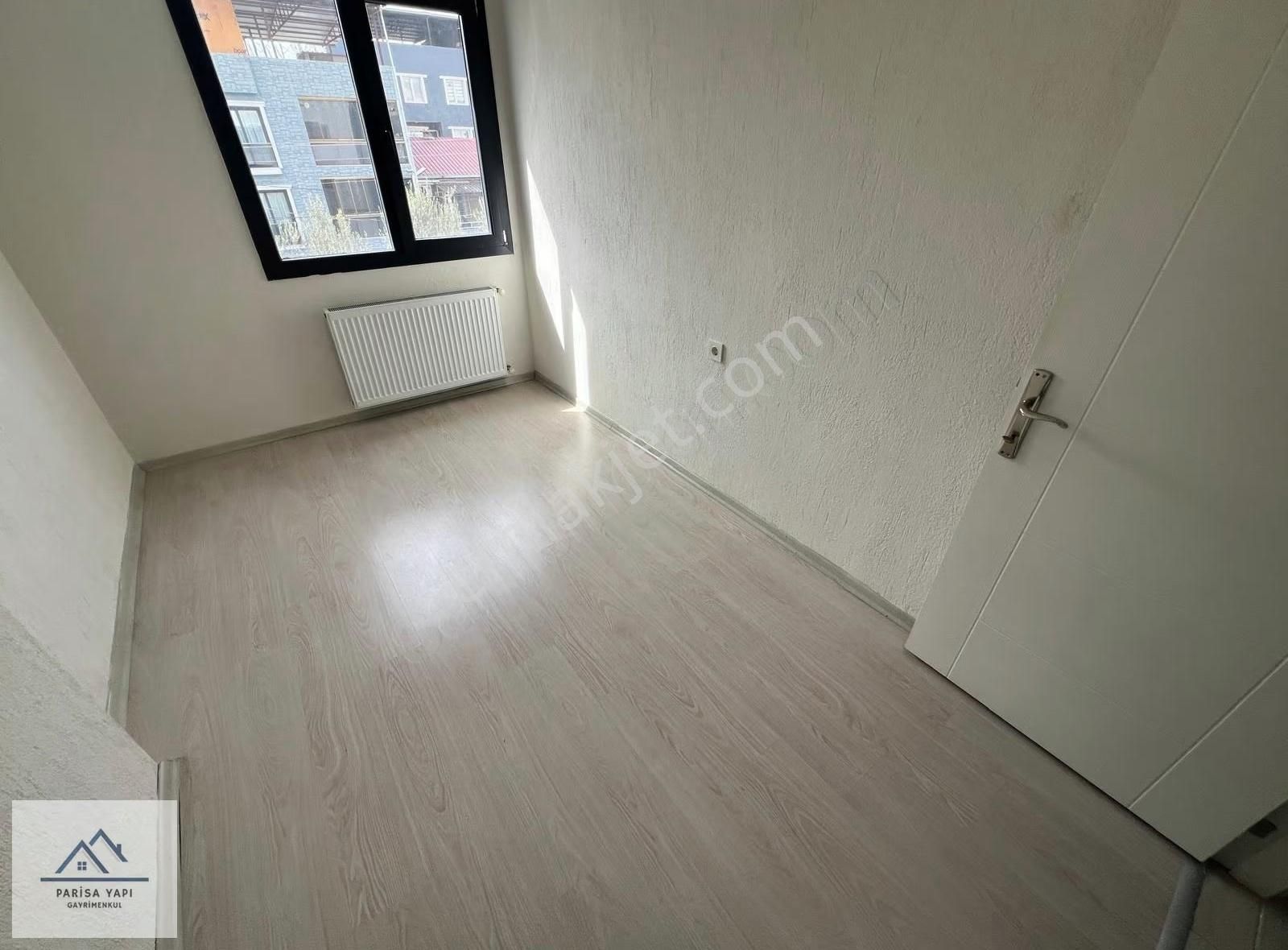 Parisadan Kozağaç Meydan Çiftçi Petrol Yakını Kiralık 3+1 Daire - Görsel 9