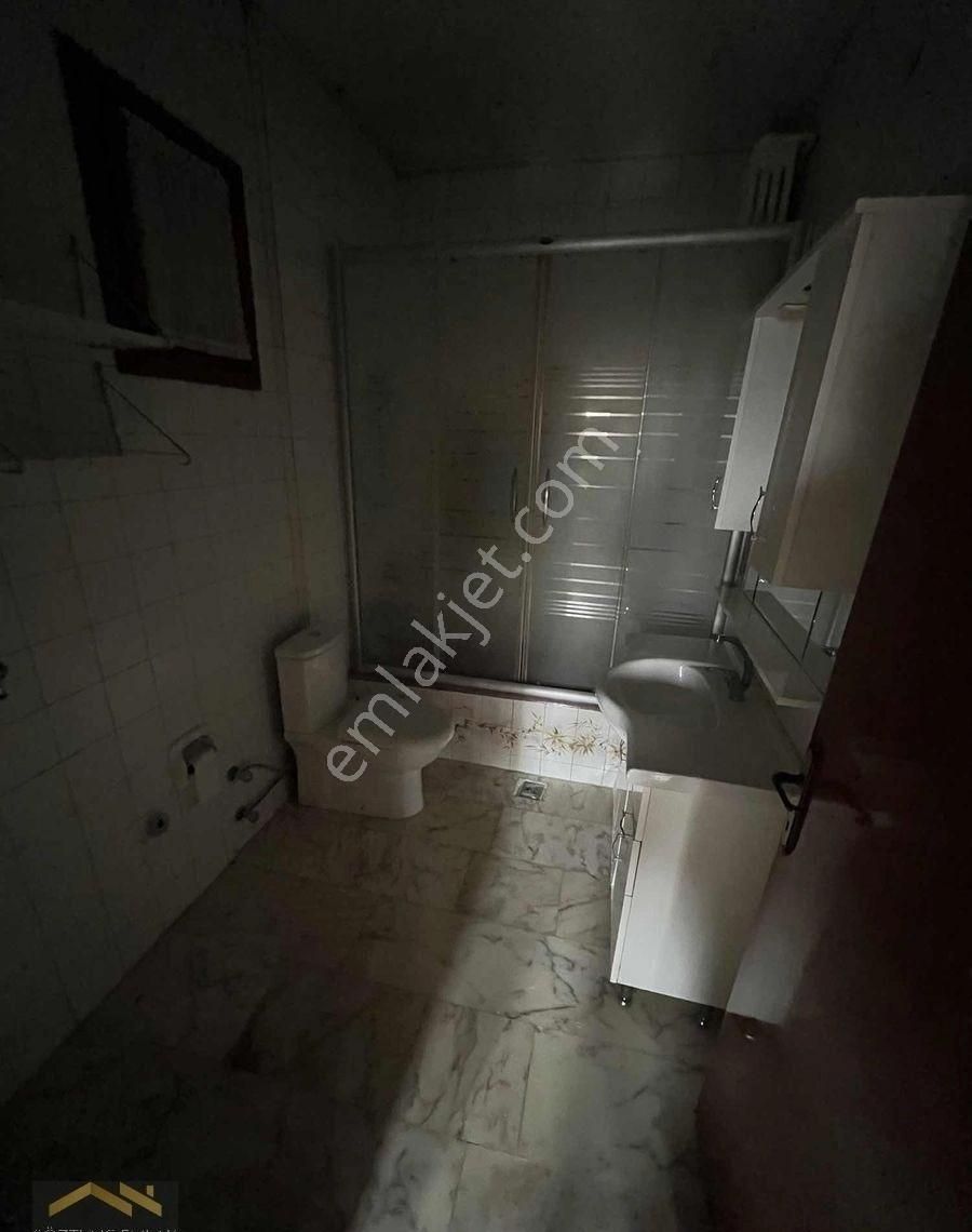 Bakırköy Kartaltepe Koşuyolu Cad.2.kat 3+1 Otoparklı Asansörlü - Görsel 13