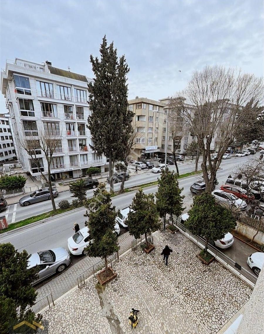 Bakırköy Kartaltepe Koşuyolu Cad.2.kat 3+1 Otoparklı Asansörlü - Görsel 12