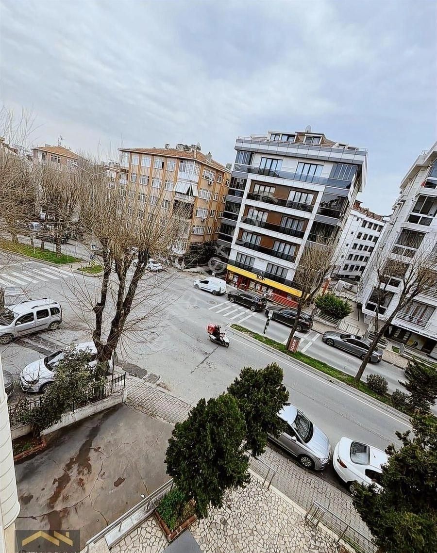 Bakırköy Kartaltepe Koşuyolu Cad.2.kat 3+1 Otoparklı Asansörlü - Görsel 6