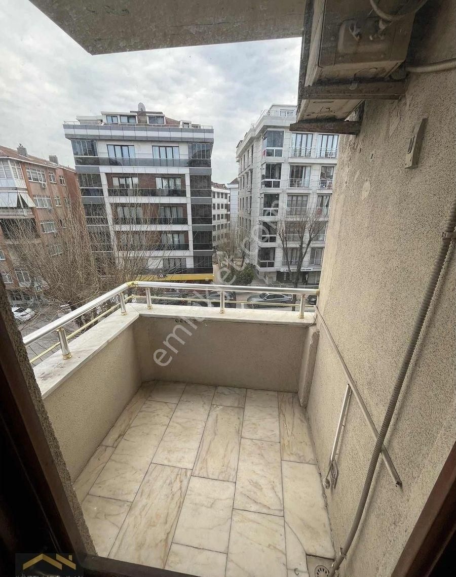 Bakırköy Kartaltepe Koşuyolu Cad.2.kat 3+1 Otoparklı Asansörlü - Görsel 10