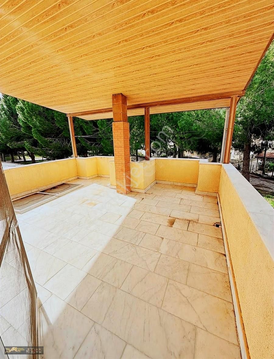 Fırsat! Denize Komşu 4+1 Müstakil Villa - Görsel 9