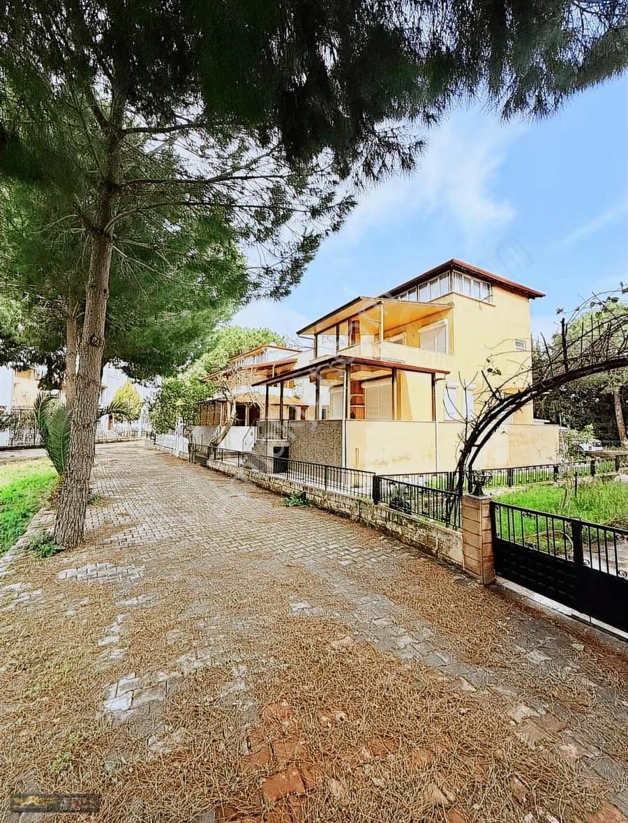 Fırsat! Denize Komşu 4+1 Müstakil Villa - Görsel 17