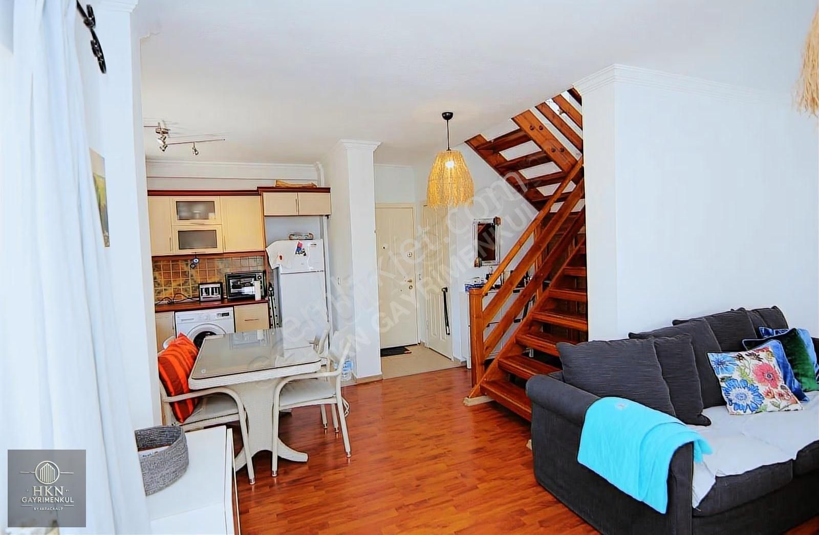 Bitez Köy İçinde Büyük Bahçeli Fırsat İkiz Villa - Görsel 19