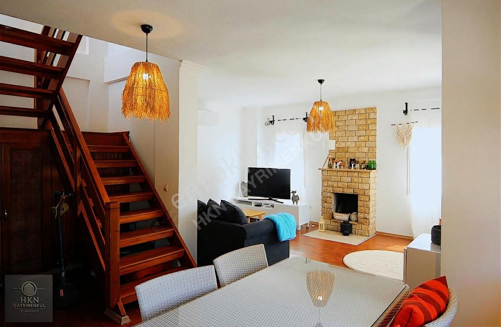 Bitez Köy İçinde Büyük Bahçeli Fırsat İkiz Villa - Görsel 3