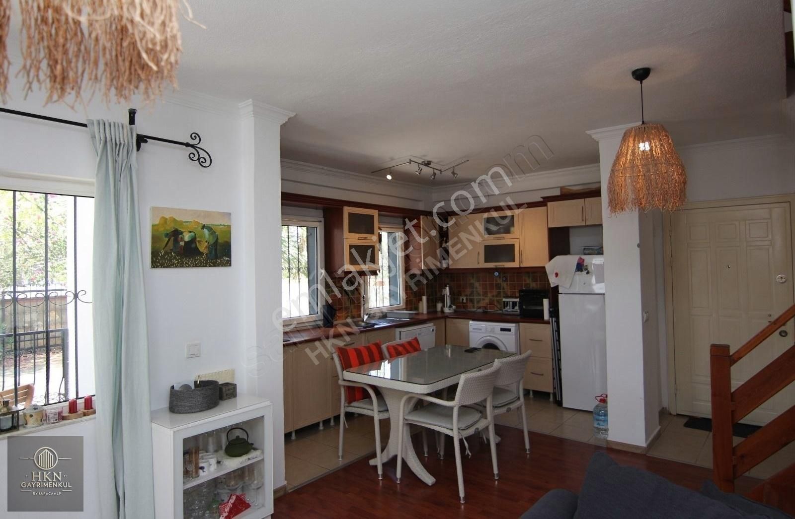 Bitez Köy İçinde Büyük Bahçeli Fırsat İkiz Villa - Görsel 25