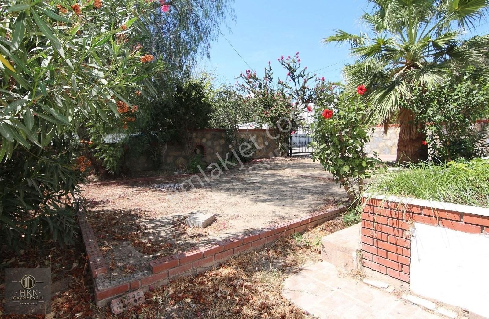 Bitez Köy İçinde Büyük Bahçeli Fırsat İkiz Villa - Görsel 21