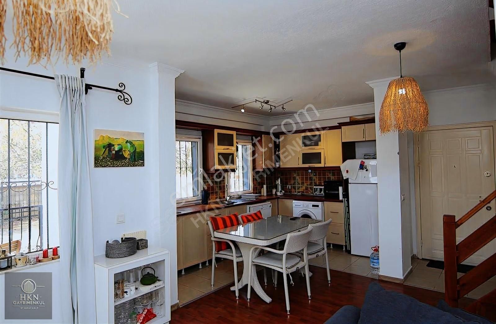 Bitez Köy İçinde Büyük Bahçeli Fırsat İkiz Villa - Görsel 28